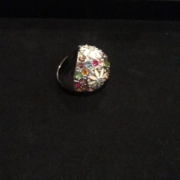 Flower ring - Picture 3 of 3